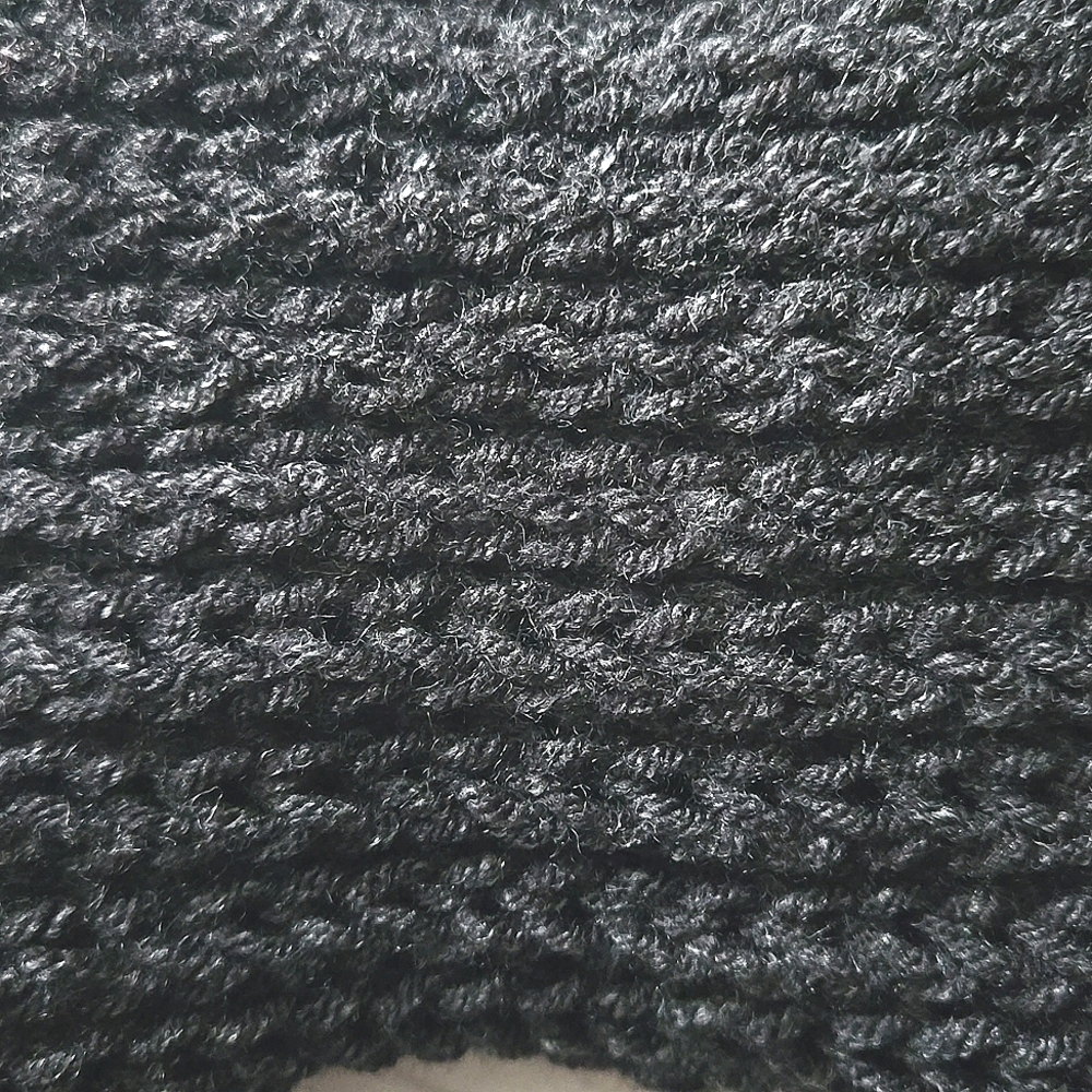 Handmade Knit Turban Headband - Picture 4 of 4